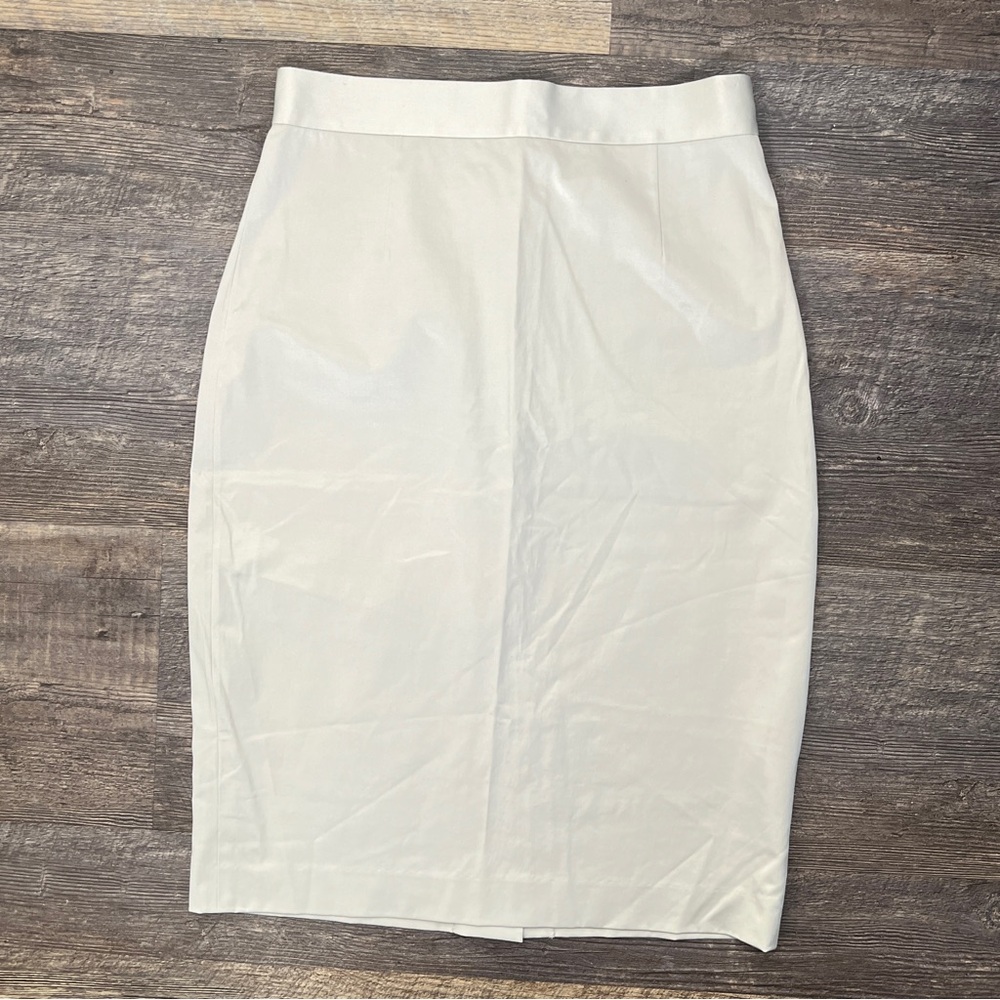 Charles Nolan these cream straight pencil midi skirt size 10 B137